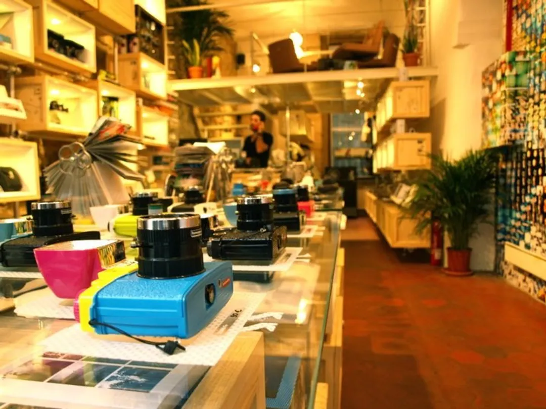 Lomography Gallery Store Shop Paris