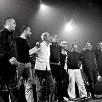 HK & Les Saltimbanks