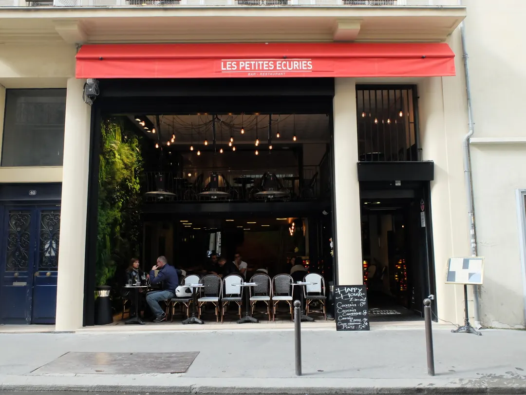 Les Petites Ecuries Restaurant Paris