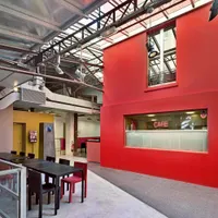 Maison Rouge