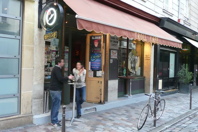 Le Troll Café