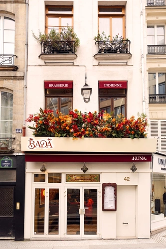 Kuna Bada Restaurant Paris
