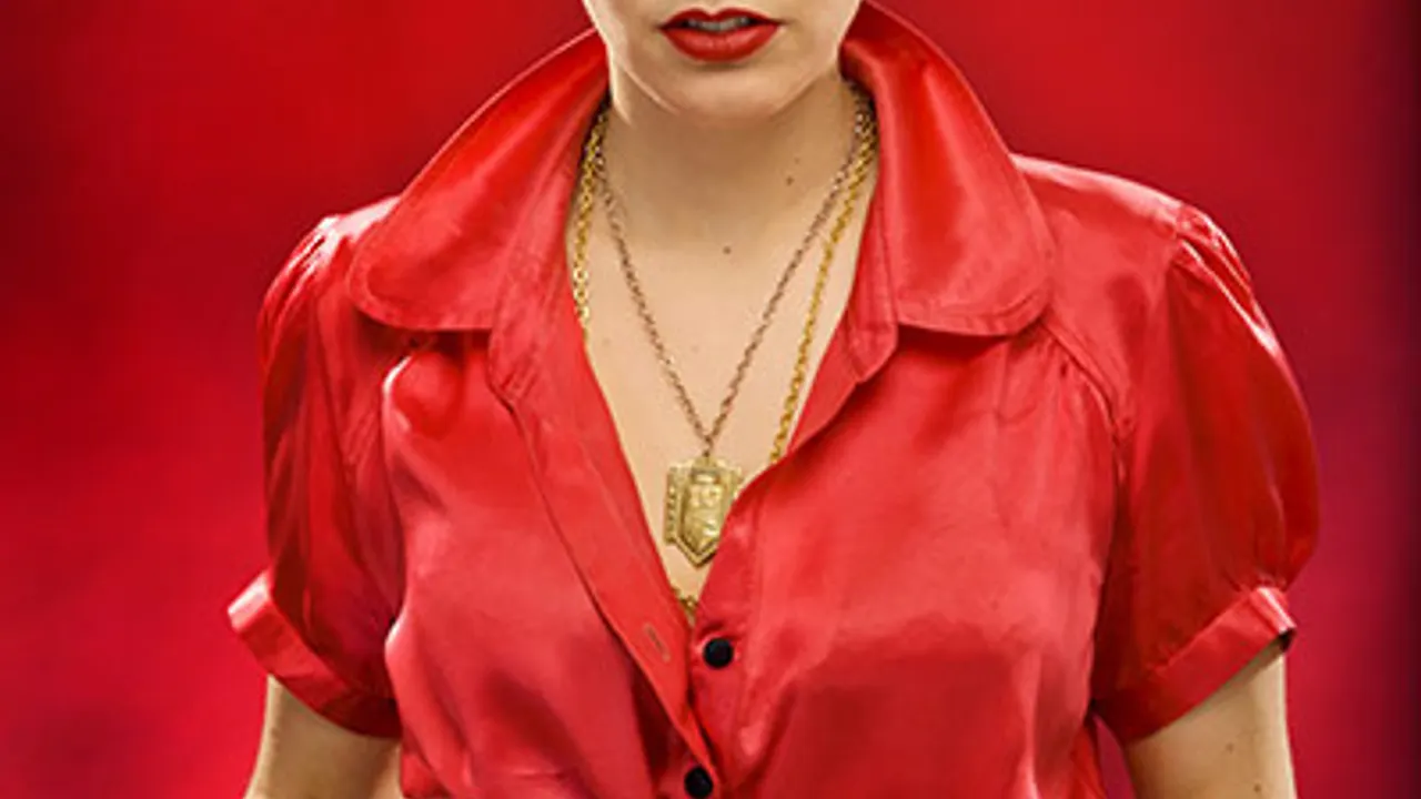 Anna Calvi + Daughter