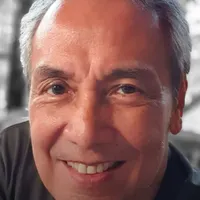 Jim Paredes