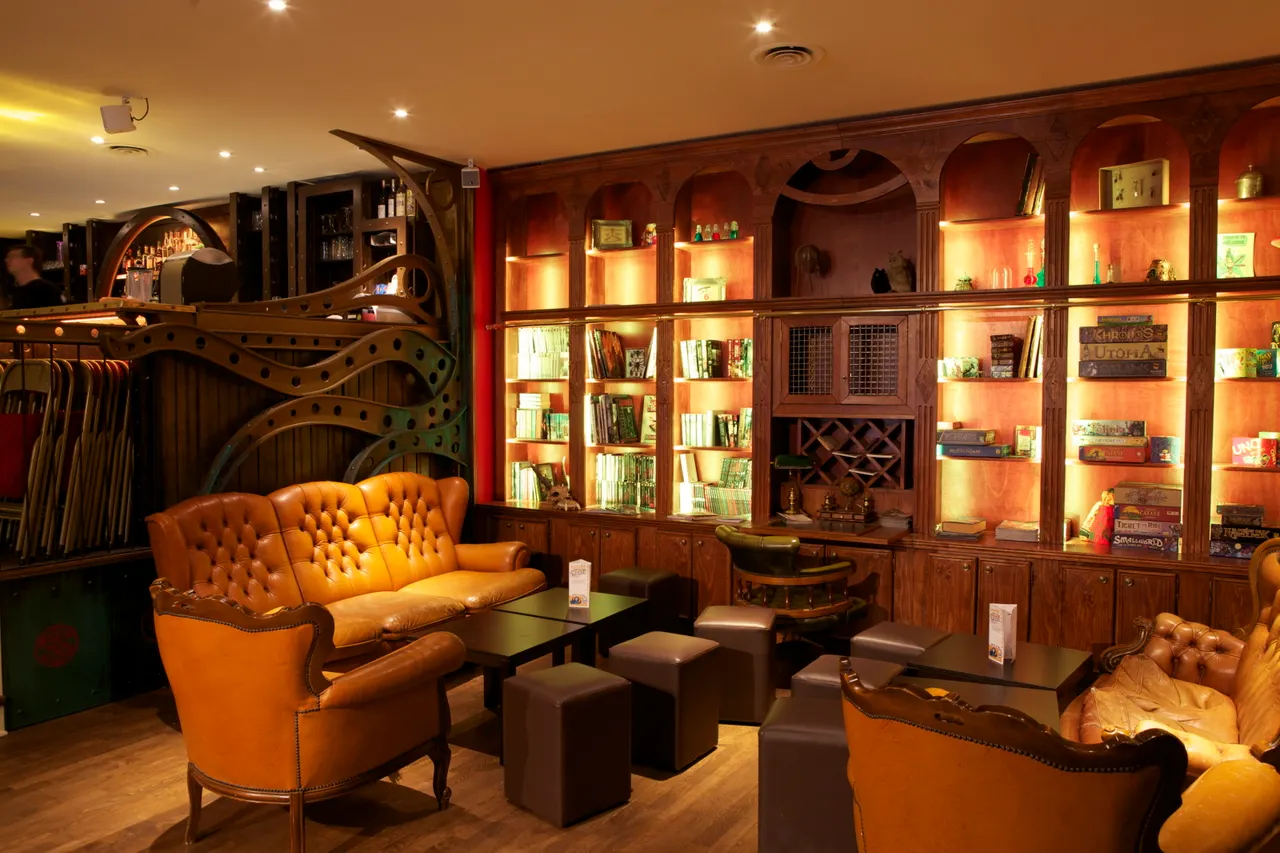 Le Dernier Bar avant la Fin du Monde