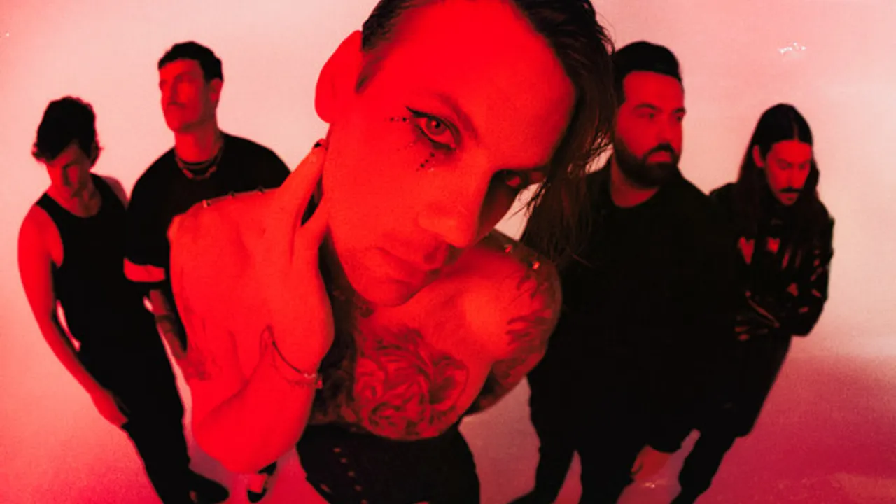 Beartooth + vanna + trash boat