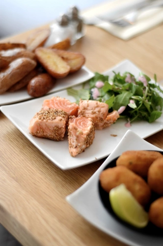 Les Petites Bouchées Restaurant Paris