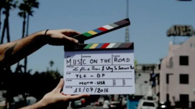 Music on the Road - Rouge Vinyle
