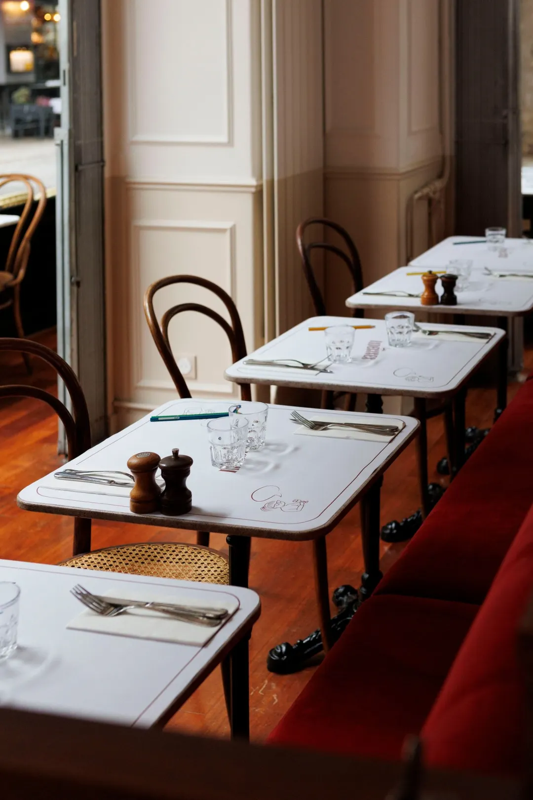 Les Indécises Restaurant Paris