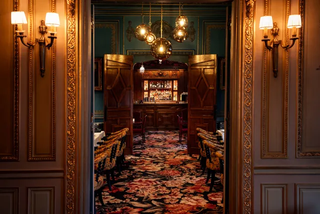 Le bar anglais du Raphael