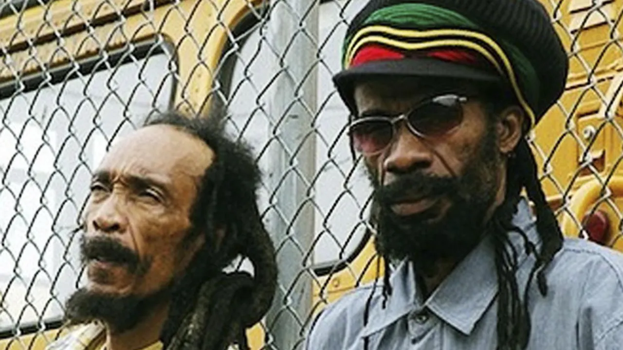 Israel Vibration + mary may