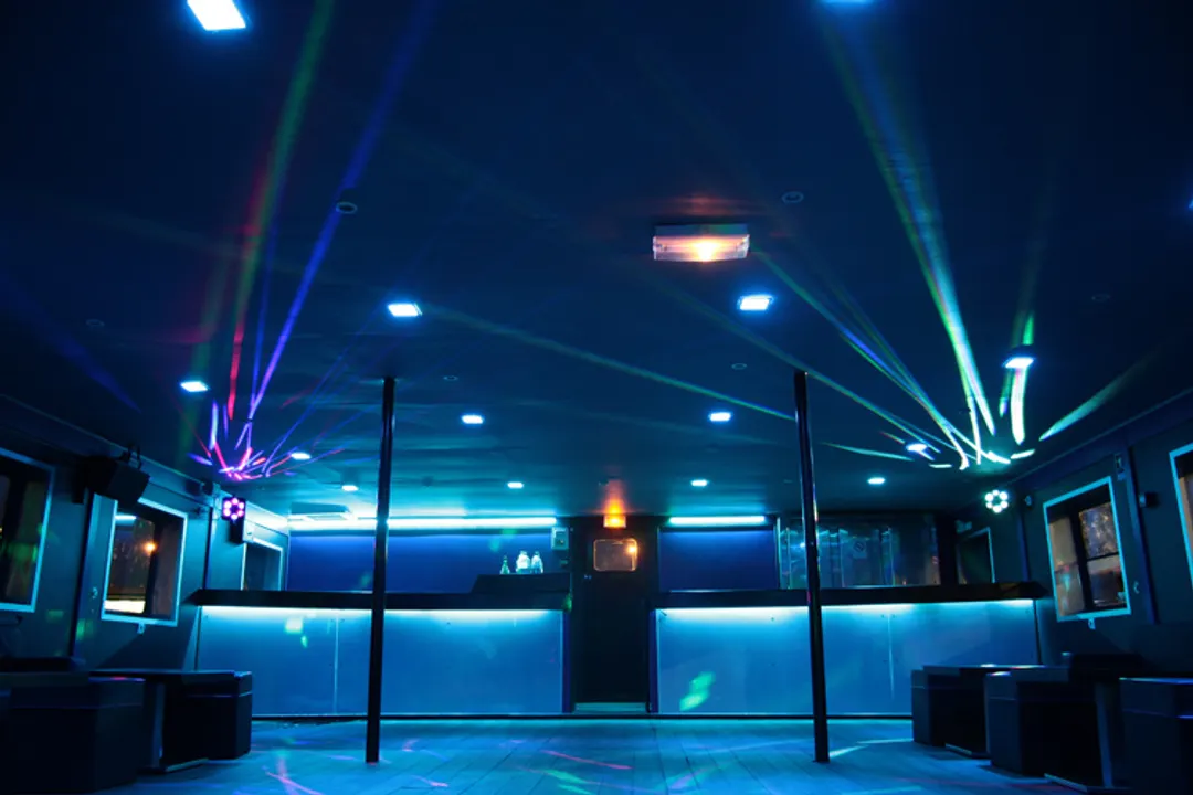 Le River's King Salle Paris
