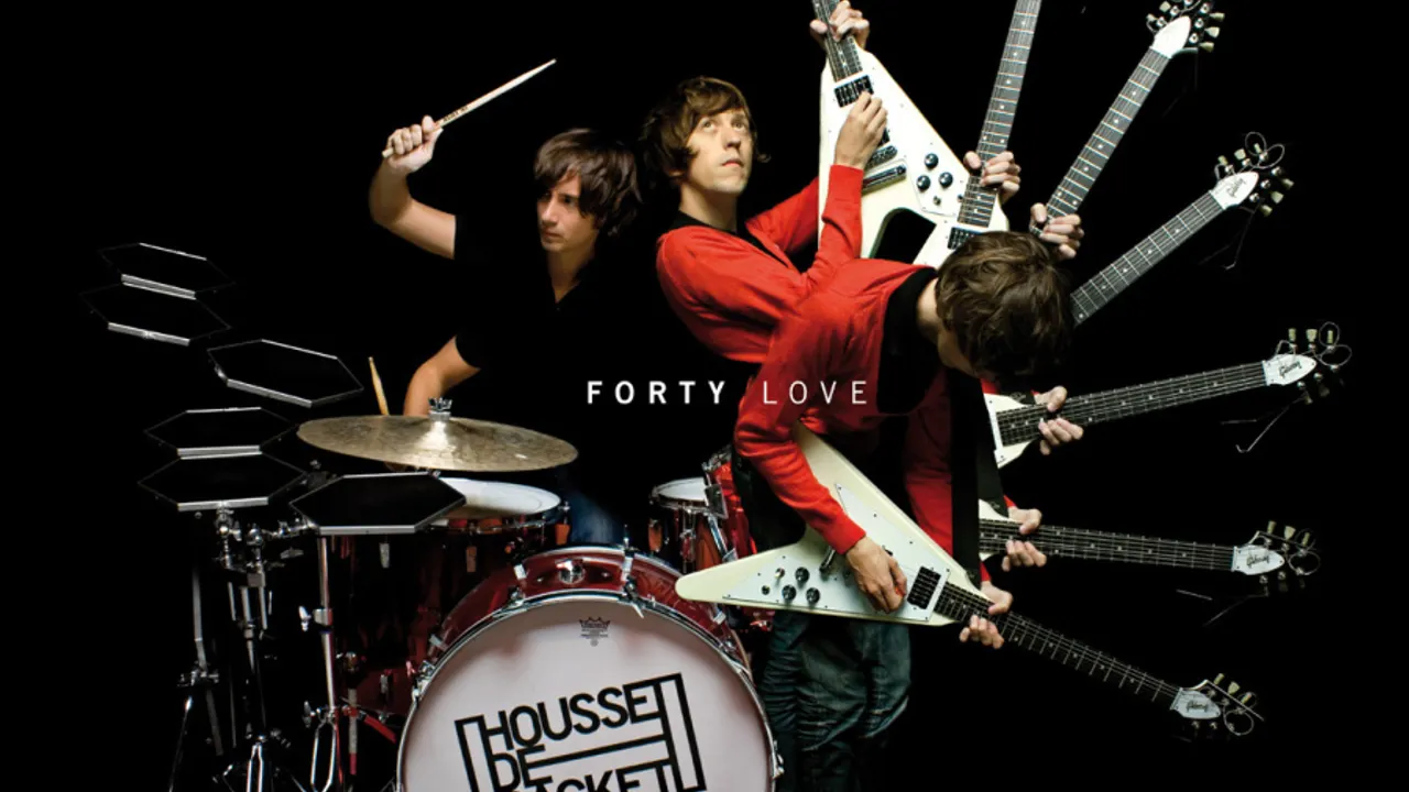 Housse de Racket + Botibol + Petit Fantome en concert