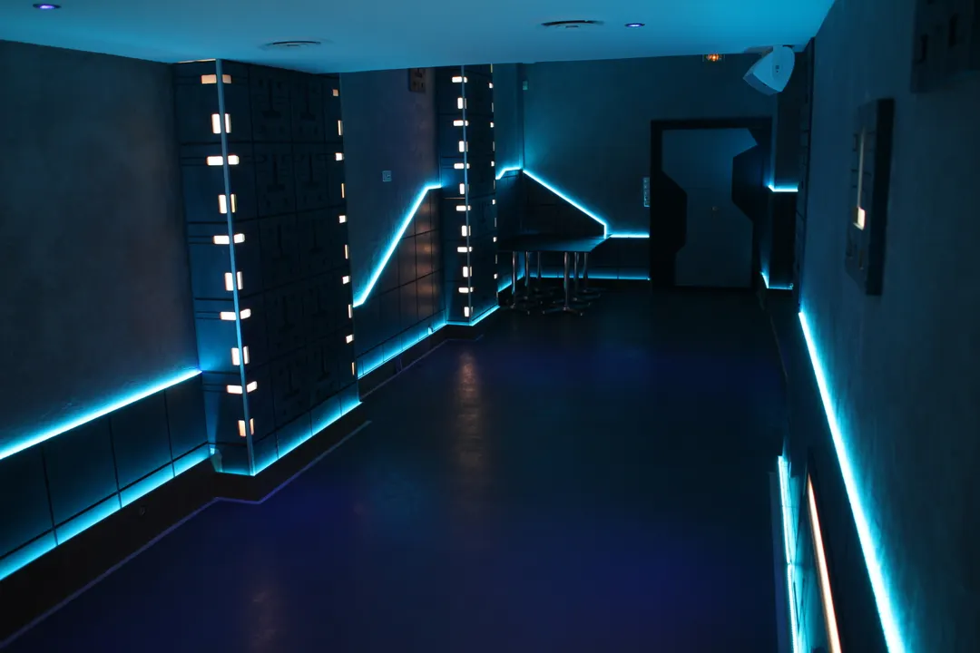 Le Dernier Bar avant la Fin du Monde Bar Paris