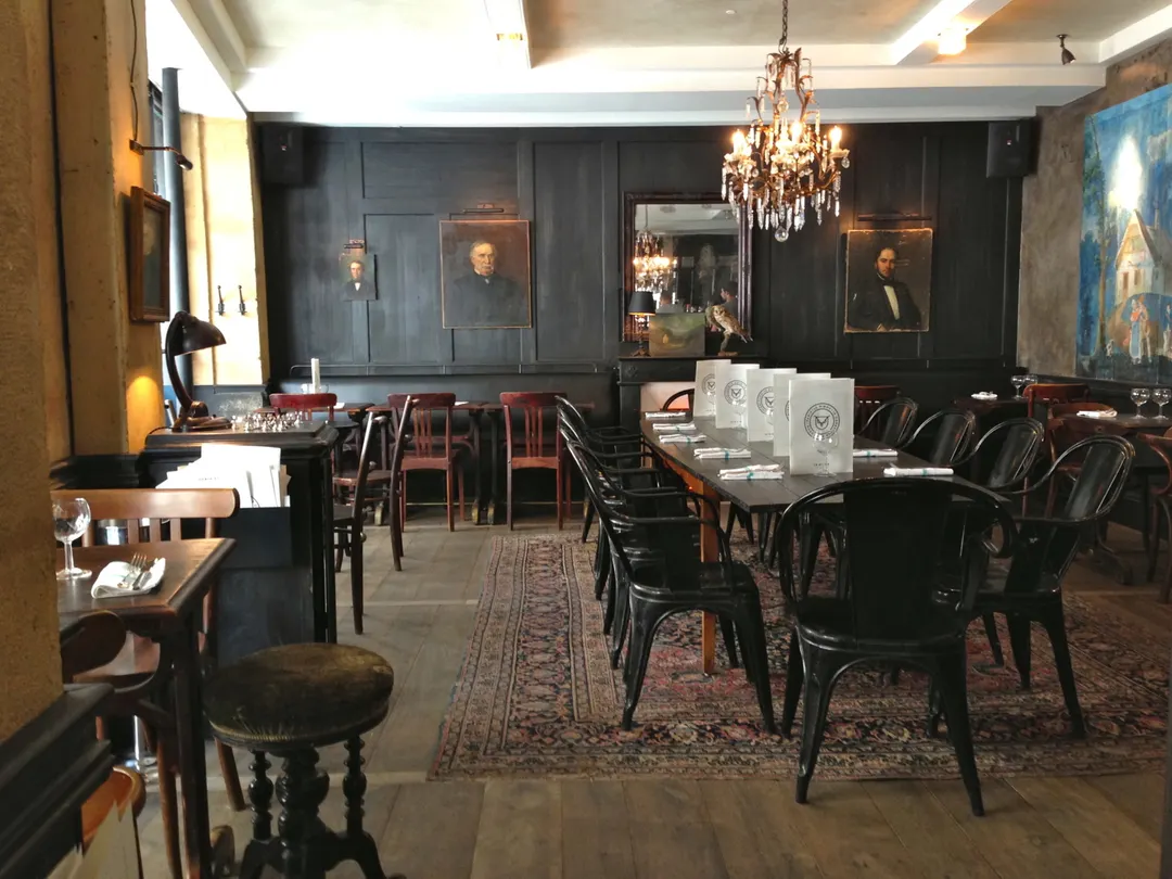 Le Hibou Restaurant Bar Paris