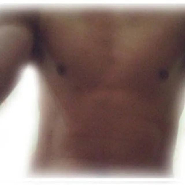 Misael L