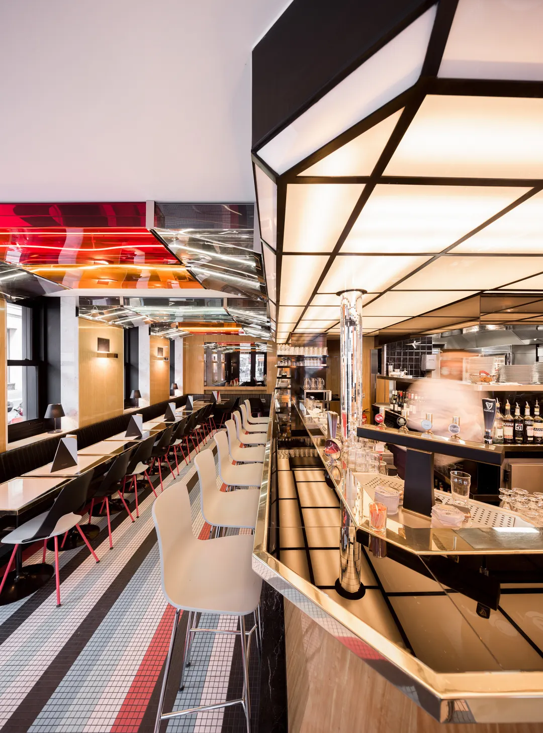 Le Parisien Restaurant Bar Paris