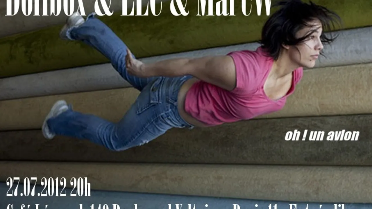Dolibox & LLC & MarcW - Oh, un avion
