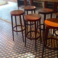 La Petite Table