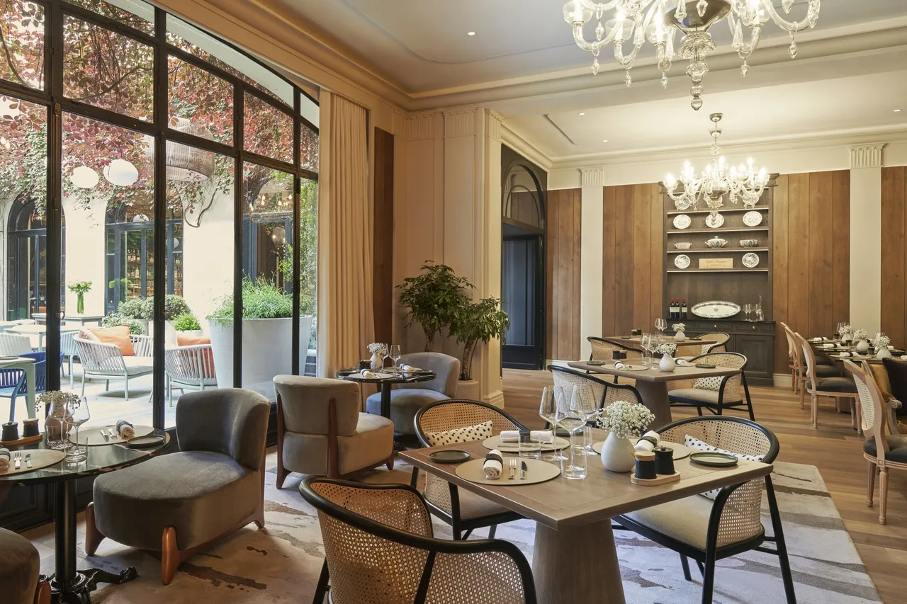 Monsieur Restaurant