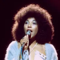Linda Lewis