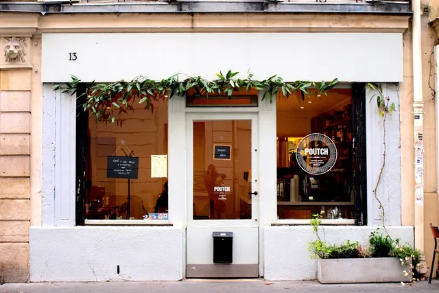 Le Poutch, nouvelle cantine et coffee shop rue Lucien Sampaix