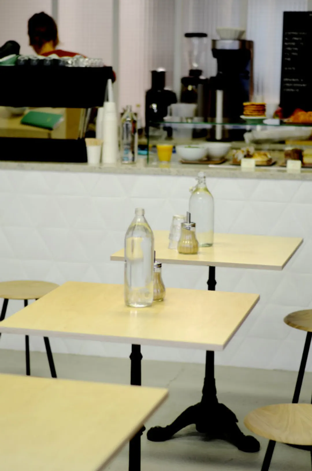 Steel Restaurant Shop Paris