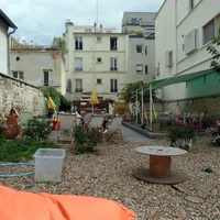 Au Fond du Jardin