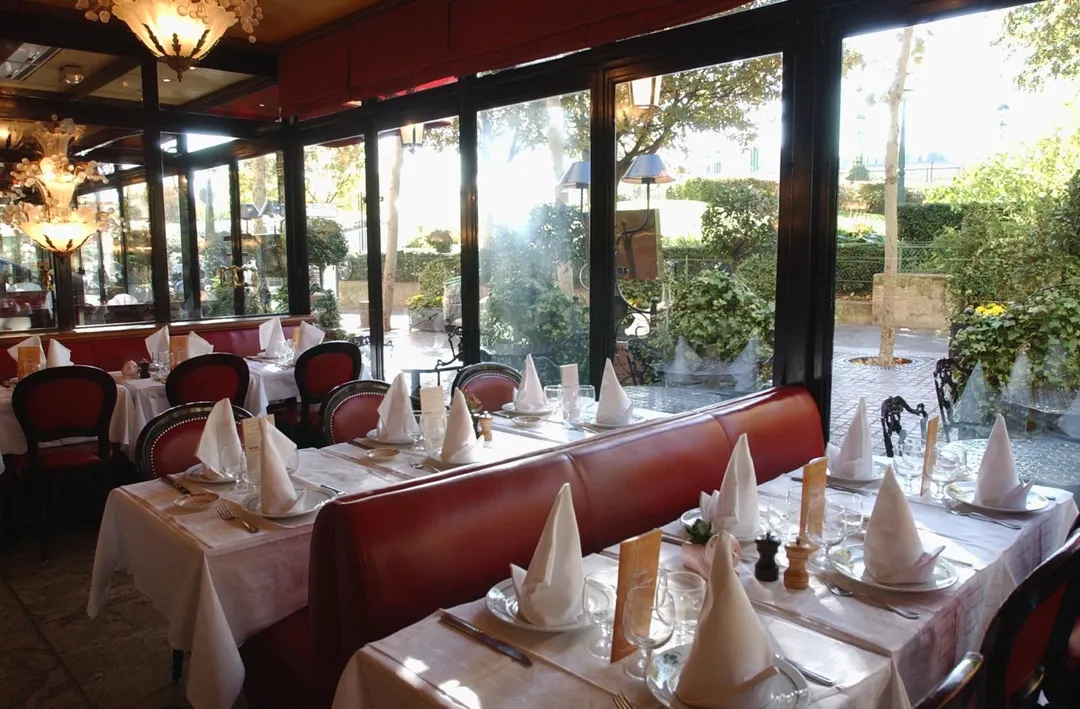 Au Pied de Cochon Restaurant Paris