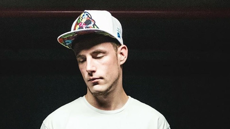 WARRIORZ INVITES DUB VALLEY : BEAR GRILLZ, BADKLAAT & more