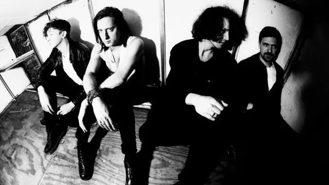 Carl Barat & The Jackals en concert à la Maroquinerie
