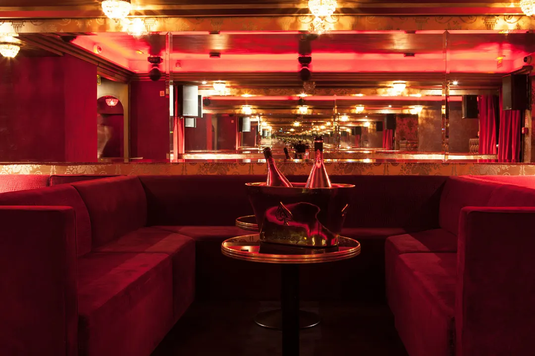 NO Paris Restaurant Bar Paris