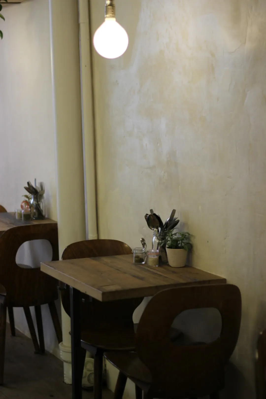 Wild and the Moon Restaurant paris