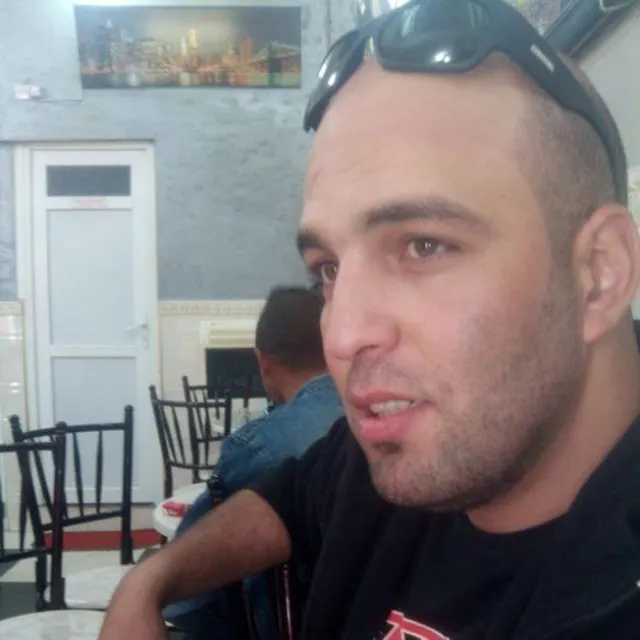 Fouad B