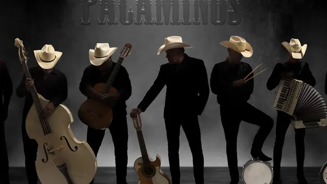 Los Pacaminos featuring Paul Young