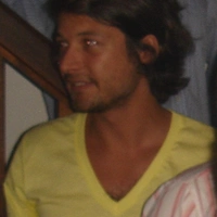 Lhauren A