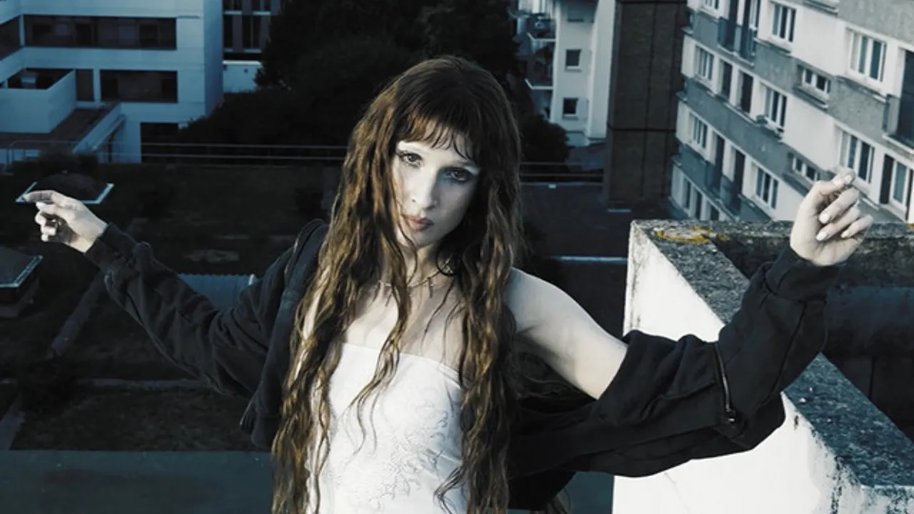 Regina Demina (+) Blanche Biau (+) Dahlia Rebecca — LFSM #1