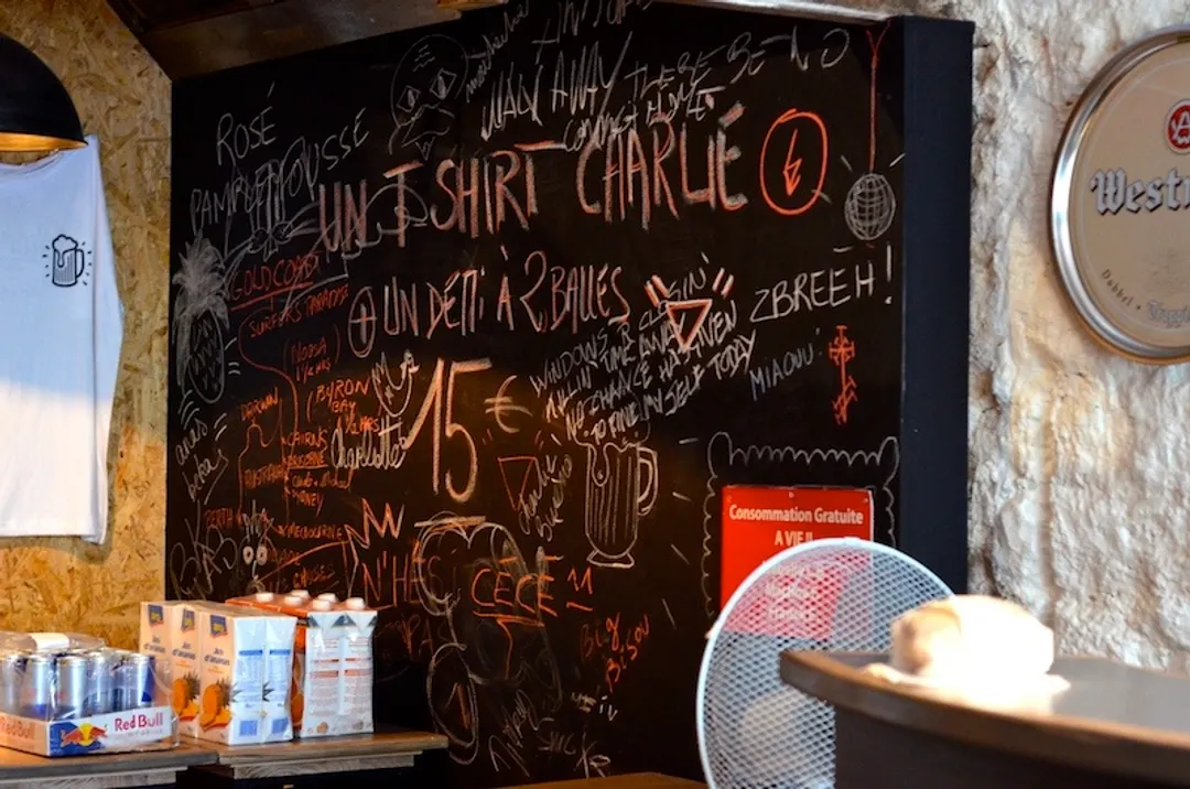 Charlie... et sa bière à deux balles Bar Paris
