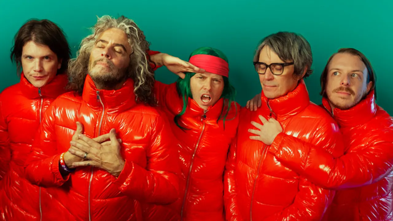 THE FLAMING LIPS