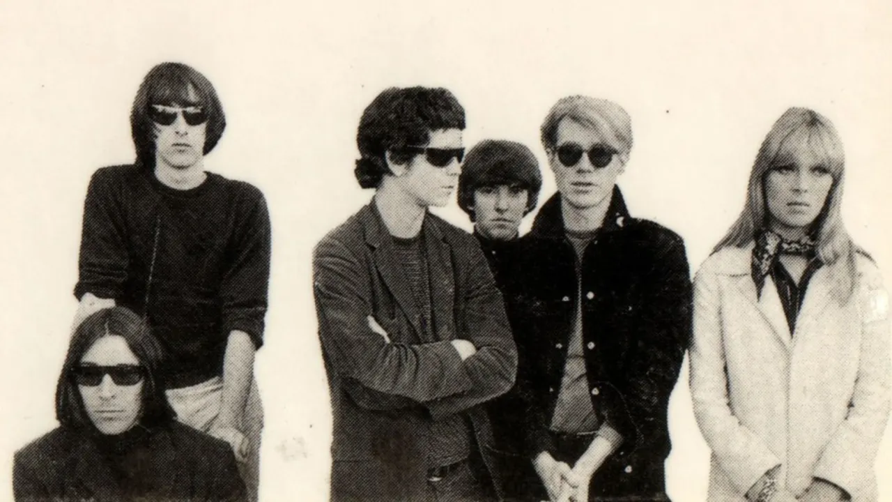 SUNDAY TRIBUTE // Lou Reed + Velvet Underground