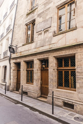 L'Auberge Nicolas Flamel Restaurant Paris