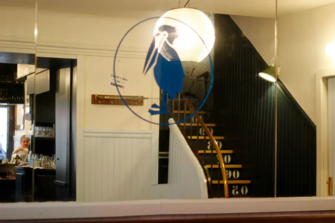 Café Pélican Restaurant Paris