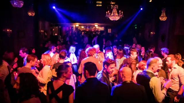 Ce samedi 11 mars, NIGHT BIRDS@COMEDY CLUB (ENTREE GRATUITE SUR LISTE TOUTE LA NUIT)