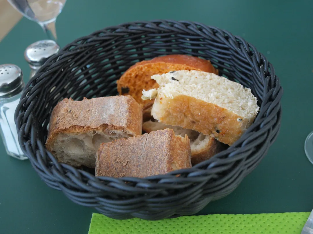 Le Café monde et médias Restaurant Bar Paris