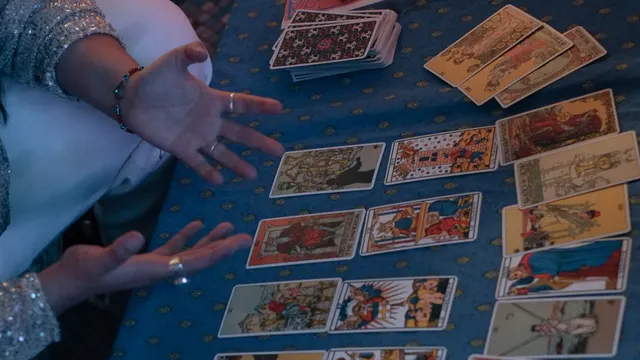 Amor de Brujas I astro, tarot & djset