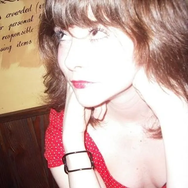 Pauline L