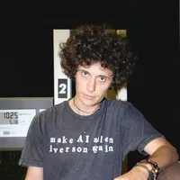 Ron Gallo