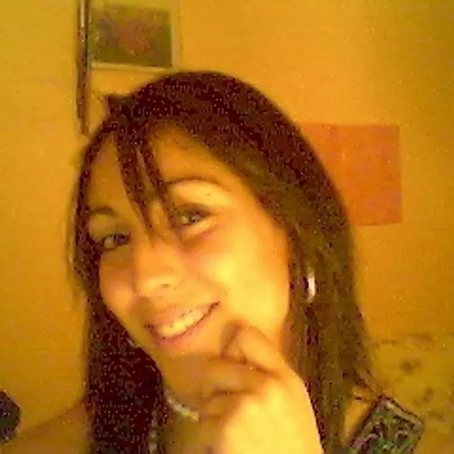 Samia L