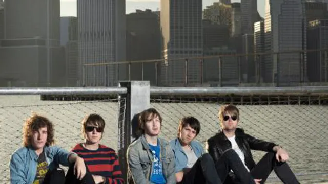 The PIgeon Detectives + Miami Horror...