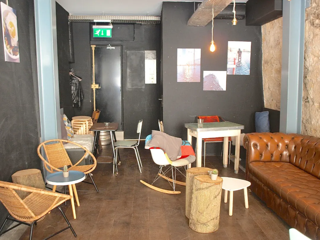 aveK Bar Paris